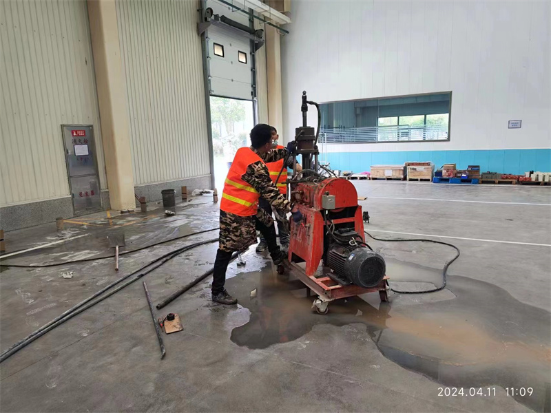 原平厂房地面下沉塌陷注浆加固施工